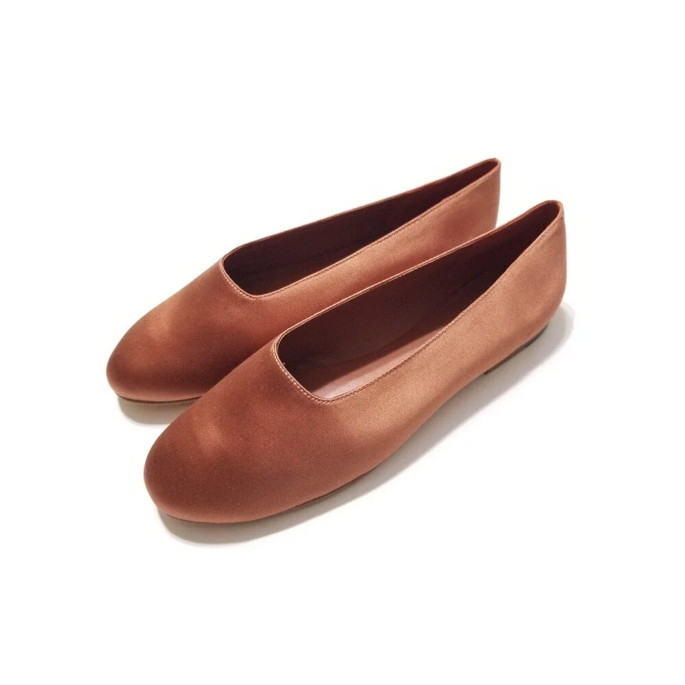 NIB Vince Maxwell Italian Satin Ballet Flat in Salmon Size 5.5, 6.5, 7.5, 8 $225 - Picture 7 of 15